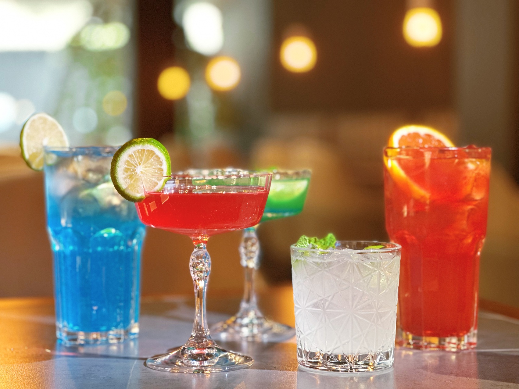 Drinks and table service at Amano Jyväskylä